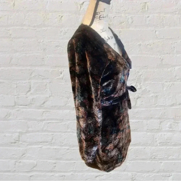 Chelsea & Violet Velvet Wrap Dress - Picture 4 of 6